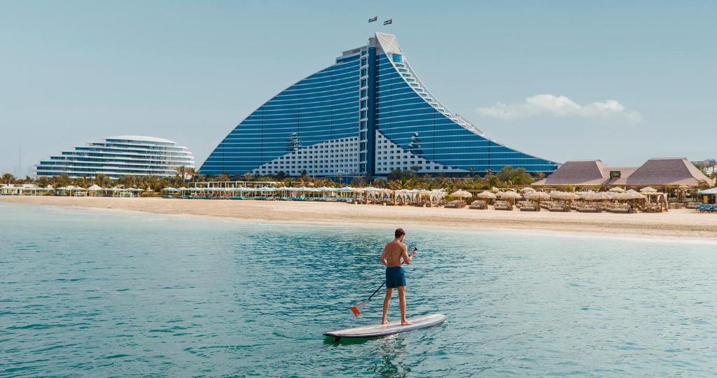 Jumeirah Beach Hotel- Where luxury meets the sea