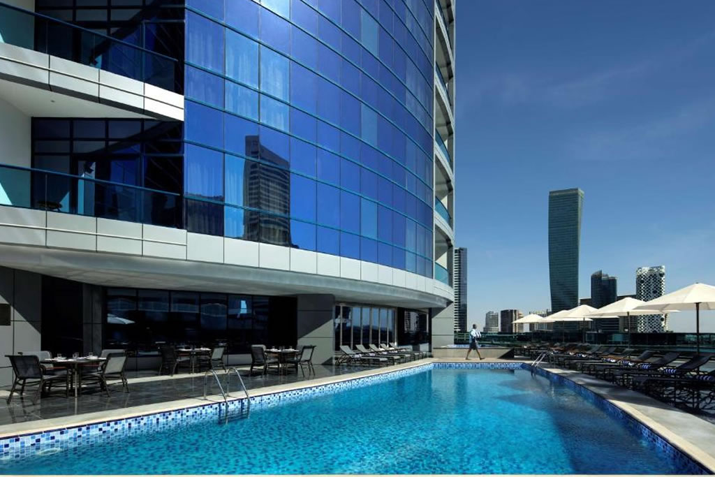 Radisson Blu Hotel, Dubai Waterfront