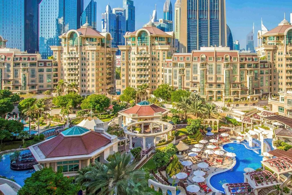 Swissôtel Al Murooj Dubai