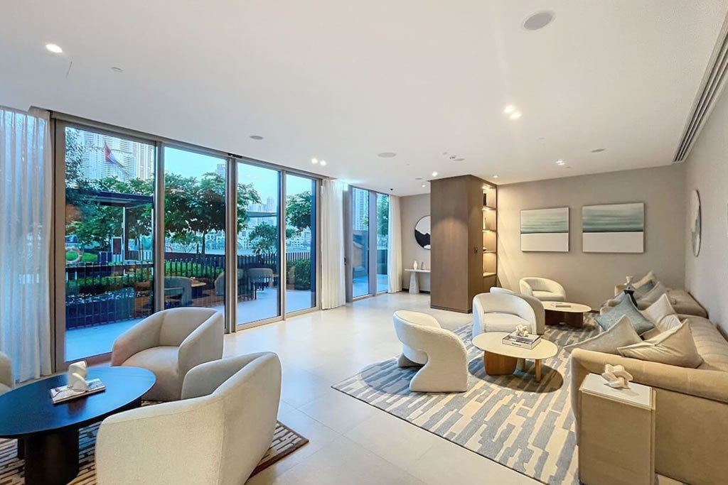 Grande Residence - Two Bed with Burj Khalifa View