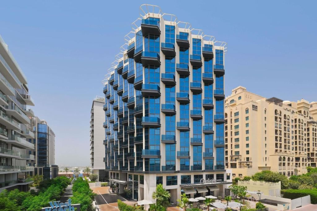 Adagio Premium The Palm
