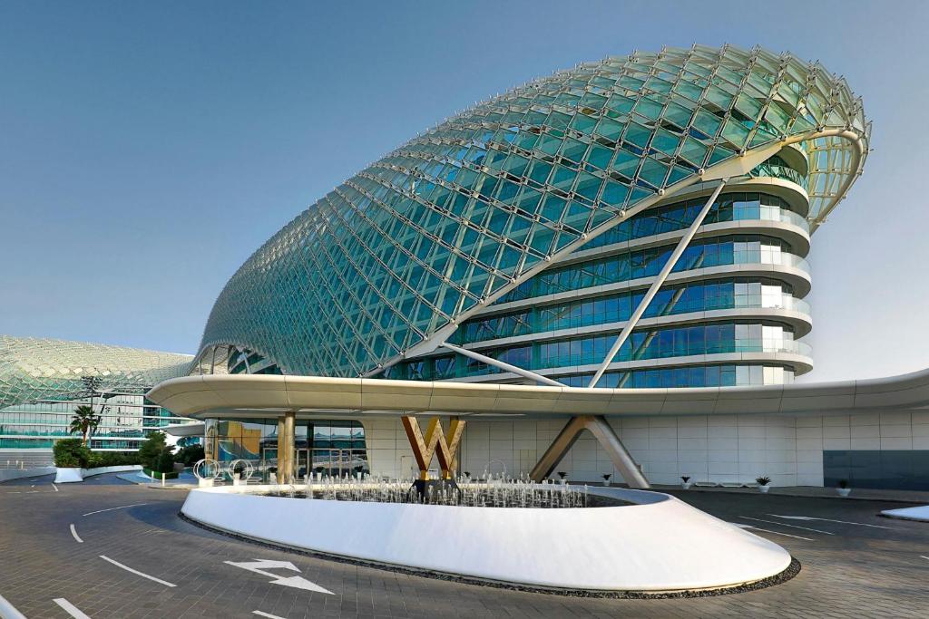 W- Abu Dhabi Yas Island
