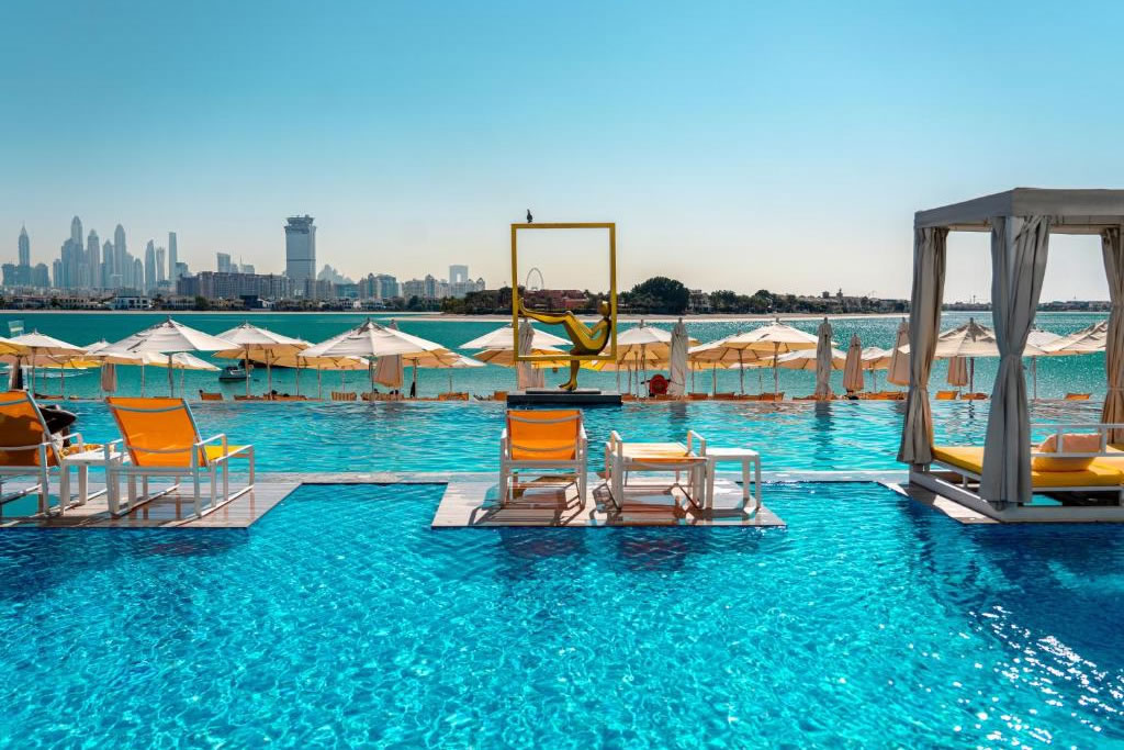 C Central Hotel and Resort The Palm